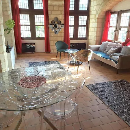 Magnifique Duplex T1 De 56 M2 Dans Un Monument Historique En Hyper Centre De Apartment